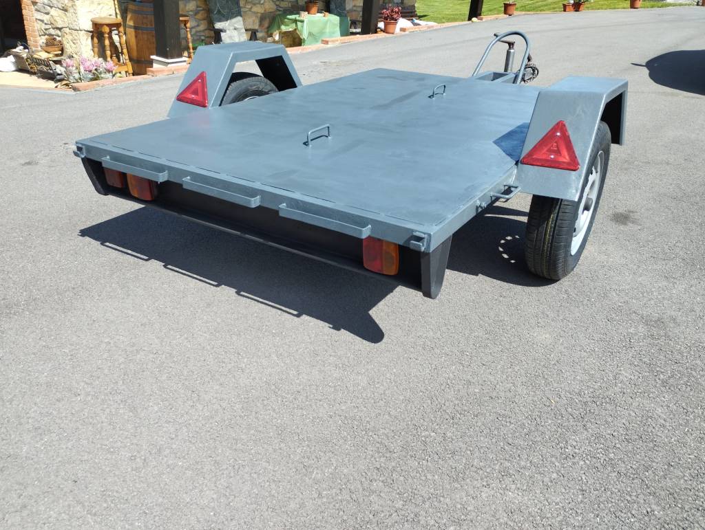 alquiler de remolque con conductor